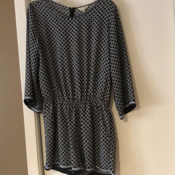 Max Studio Other - Women’s shorts romper. Size M long sleeved